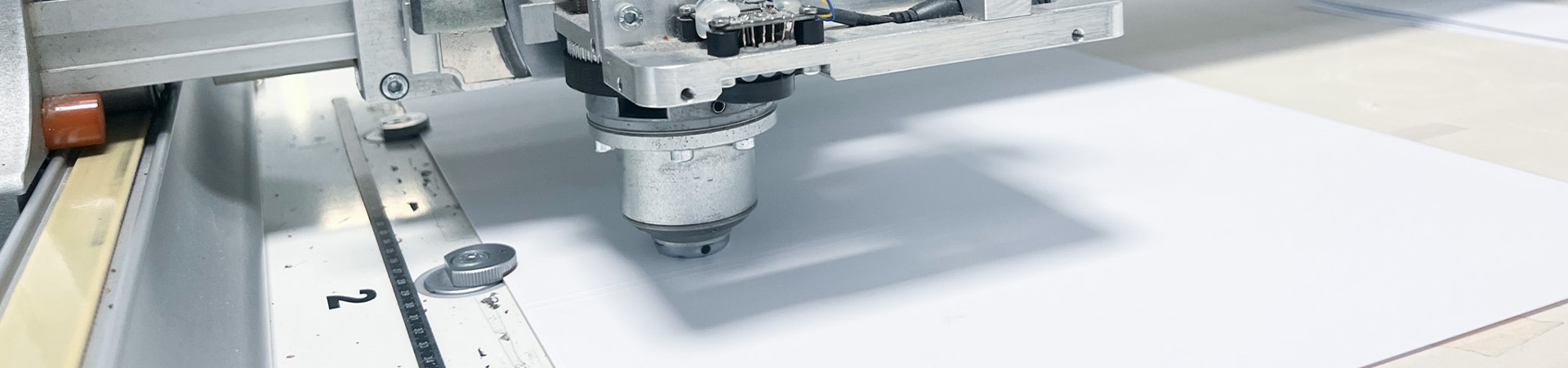 Macchinario di taglio e finitura per lavorazioni di stampa Litho